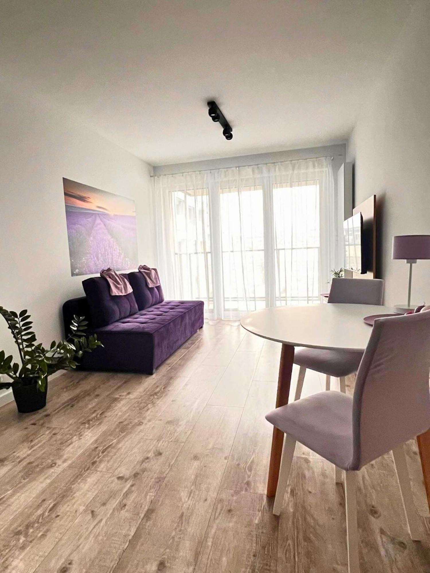 Apartament Purple Poznan Exterior photo